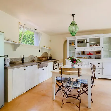 3 Bedroom Cozy In Ostuni