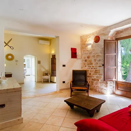 3 Bedroom Cozy In Prázdninový dům Ostuni